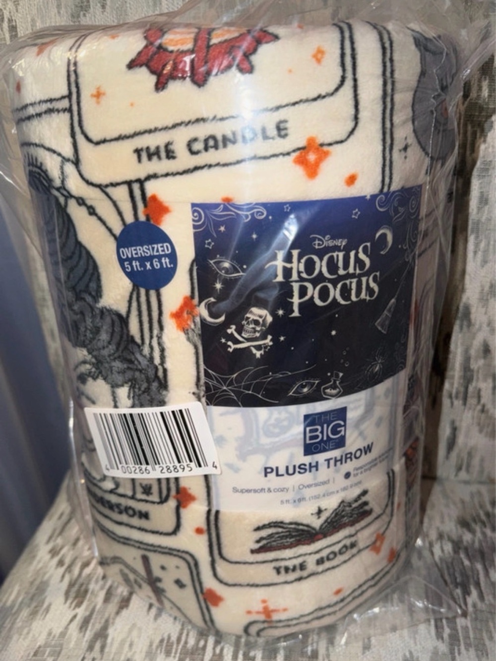 Disney Hocus Pocus Plush Throw Blanket - Oversized (5ft x 6ft) - The Big One